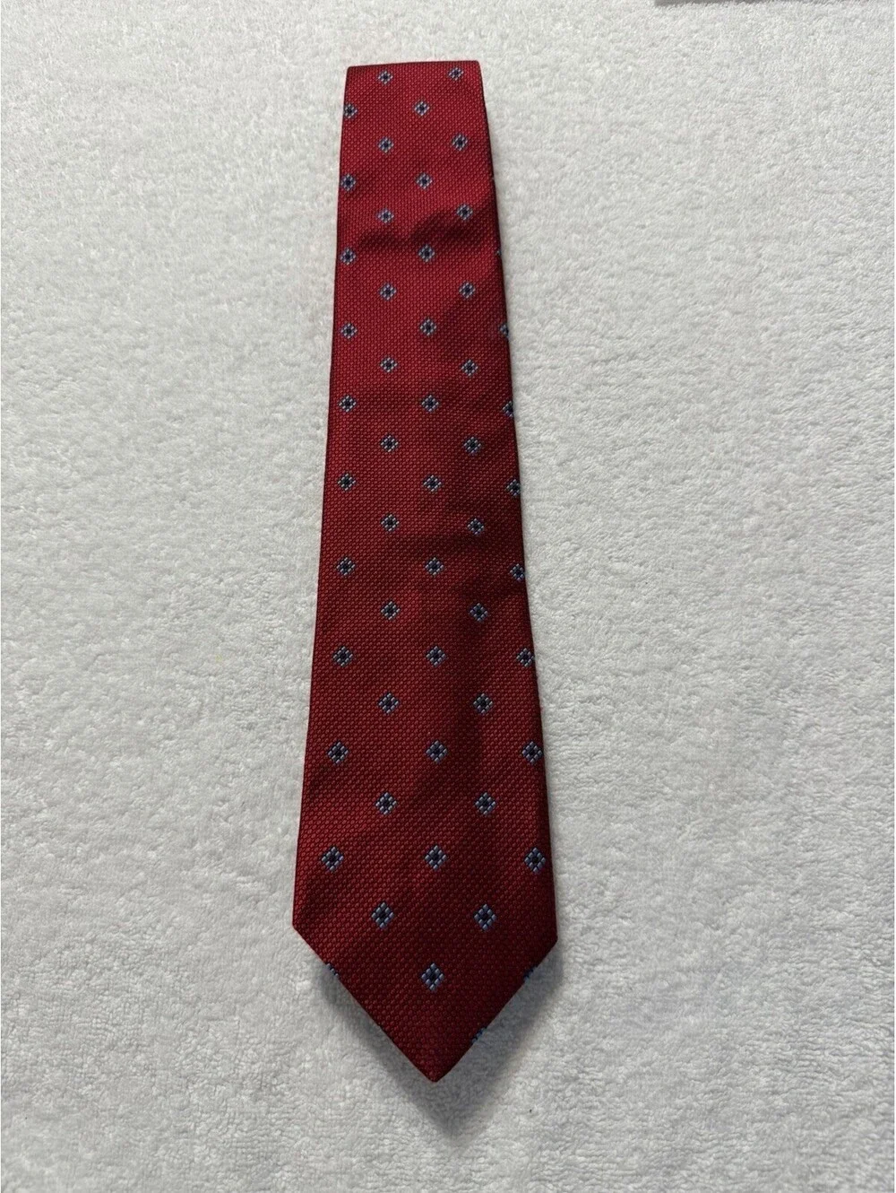 Brooks Brothers Makers Neck Tie 100% Silk, Red W/Geo Design, 58